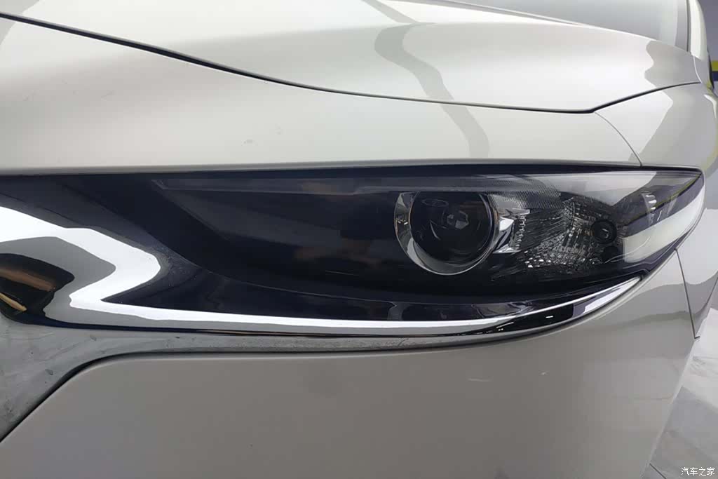 Mazda Mazda3, 2021 все фото