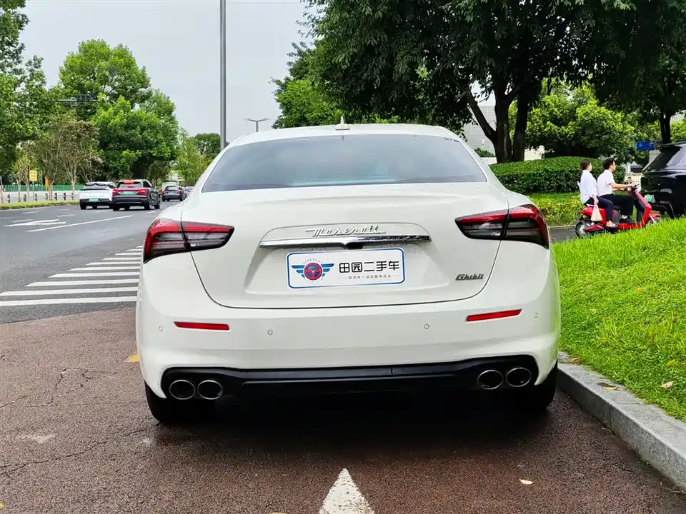 Maserati Ghibli