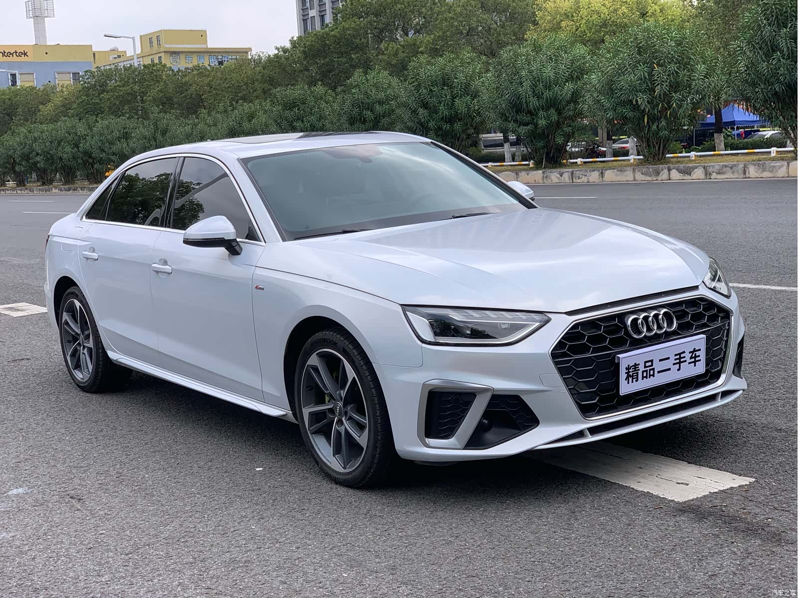 Audi A4L, 2020 3