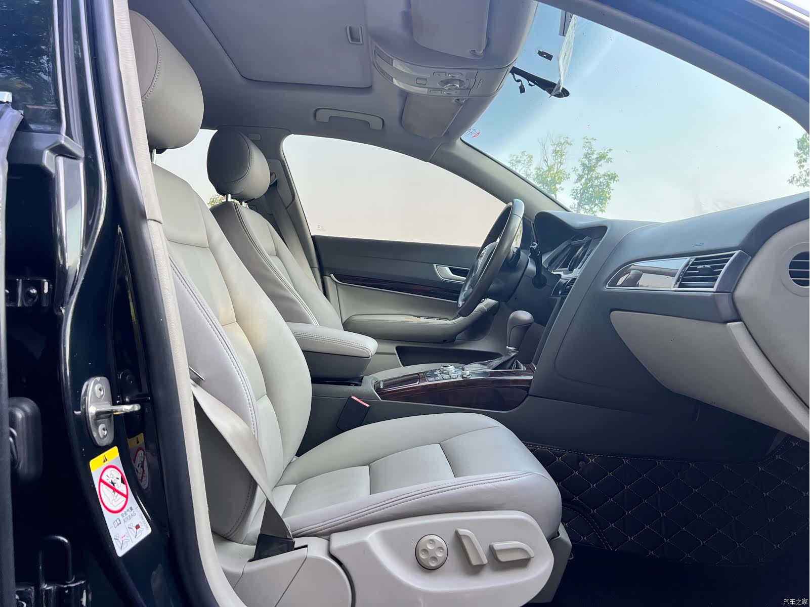 Audi A6L, 2009 9