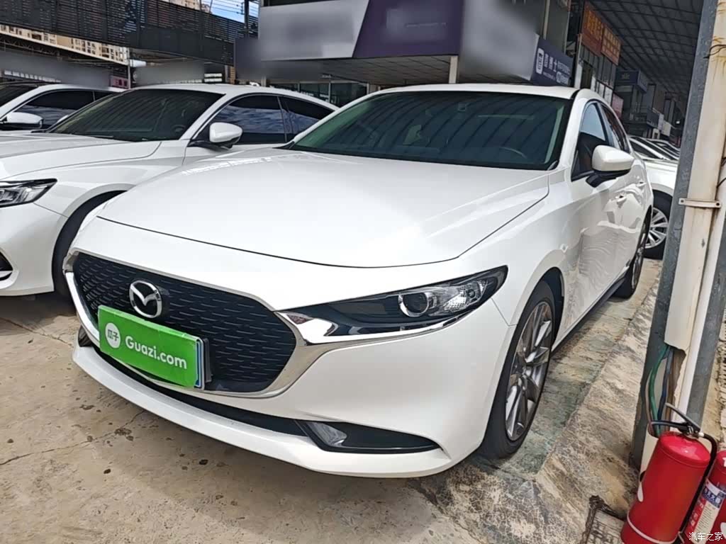 Mazda Mazda3, 2022 1