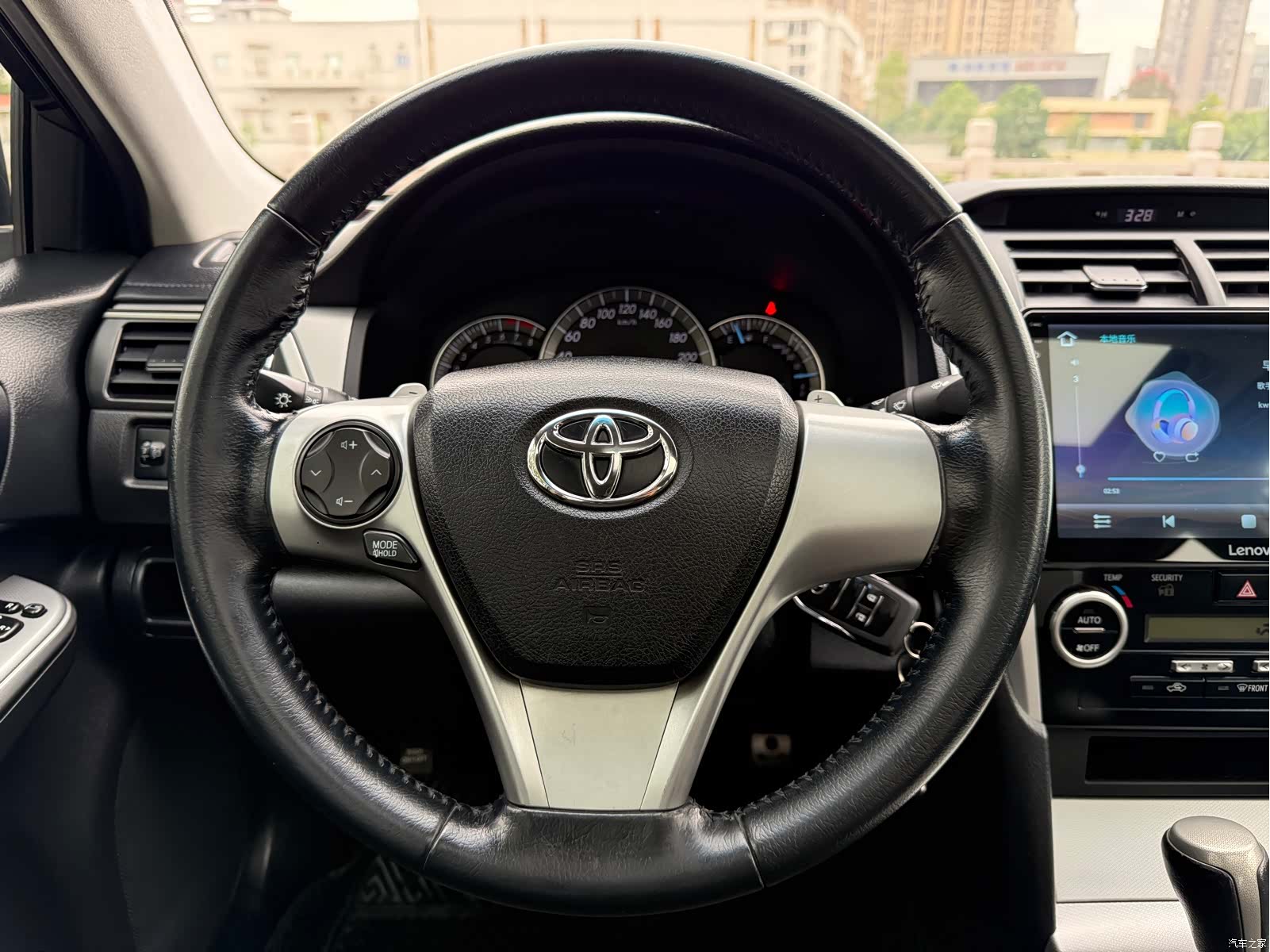 Toyota Camry, 2014 8