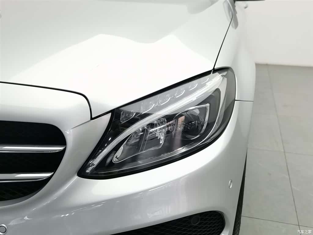 Mercedes-Benz C-Class, 2018 7