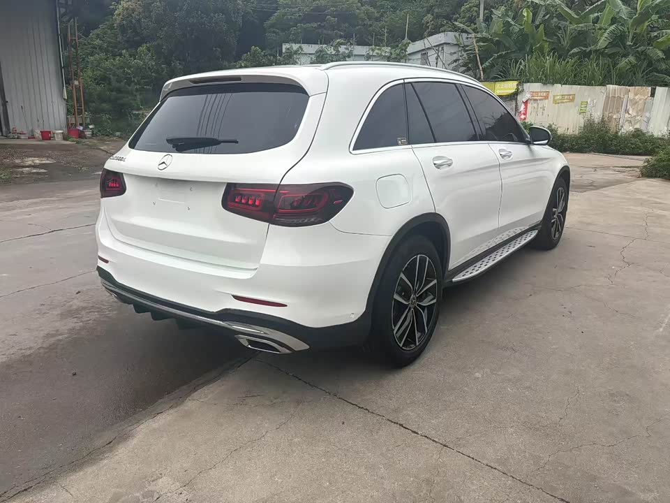Mercedes-Benz GLC Mercedes-Benz GLC