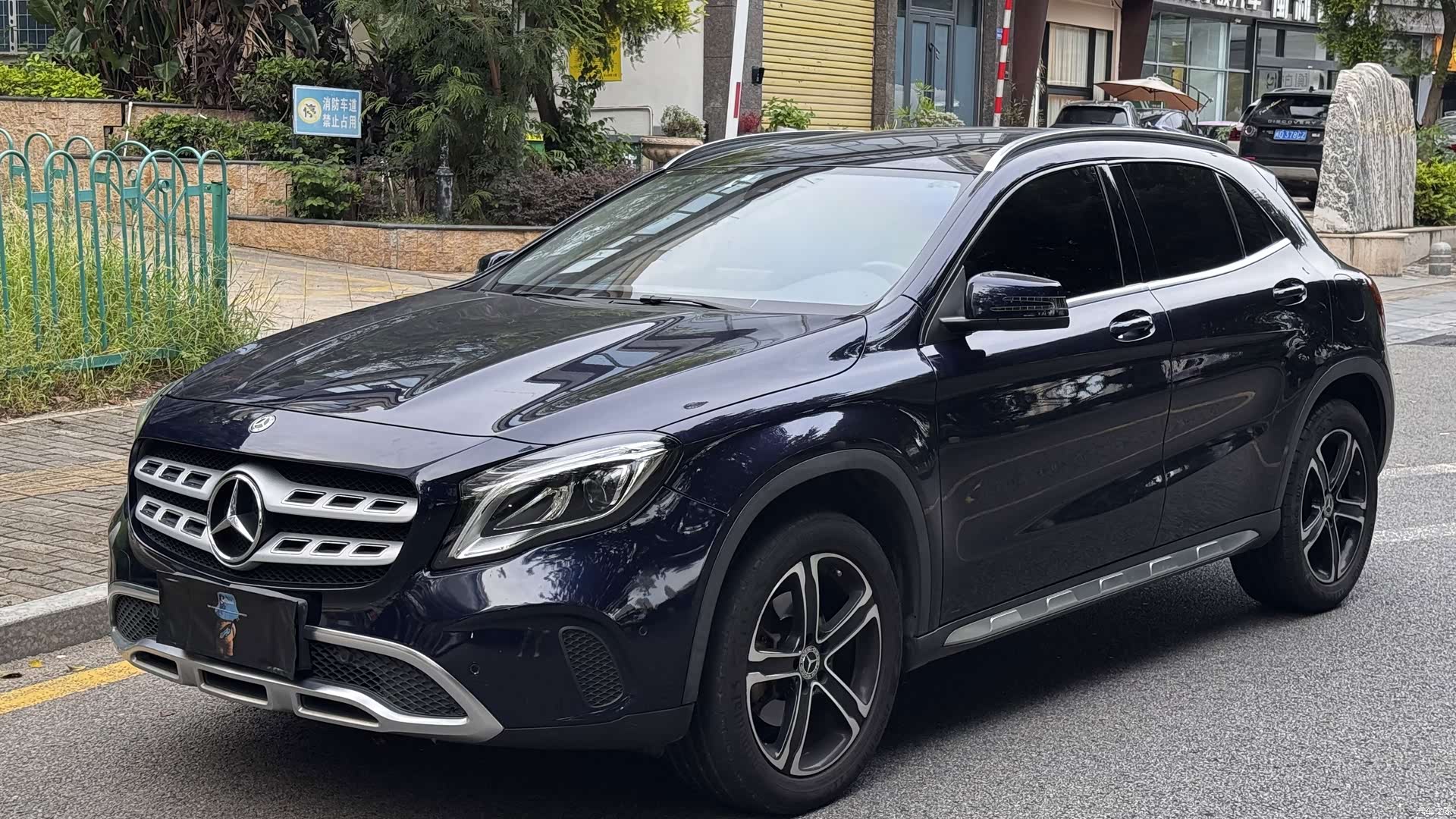 Mercedes-Benz GLA