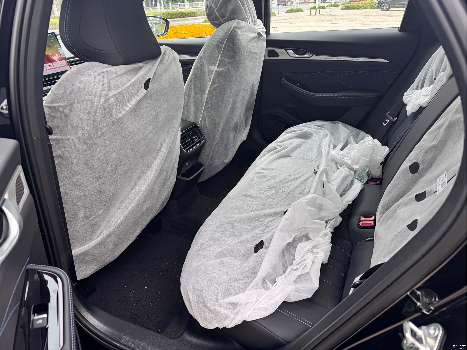 Geely Preface, 2026 10