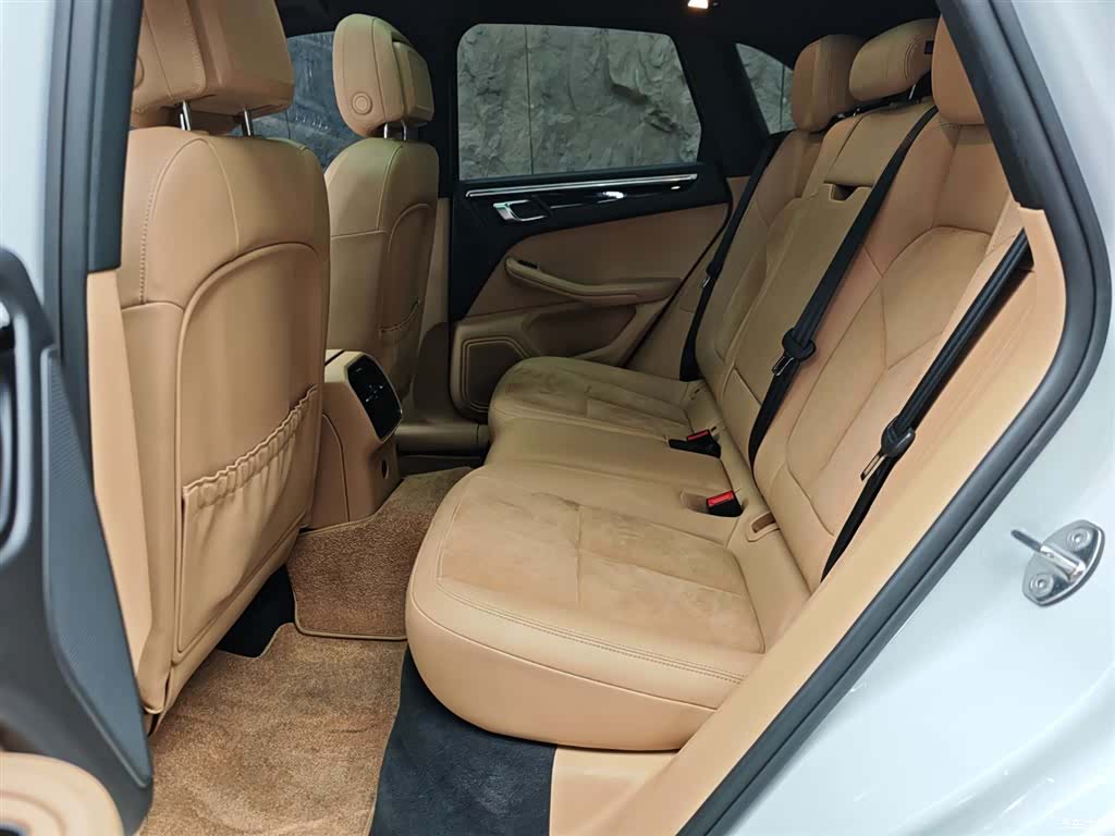 Porsche Macan, 2017 9