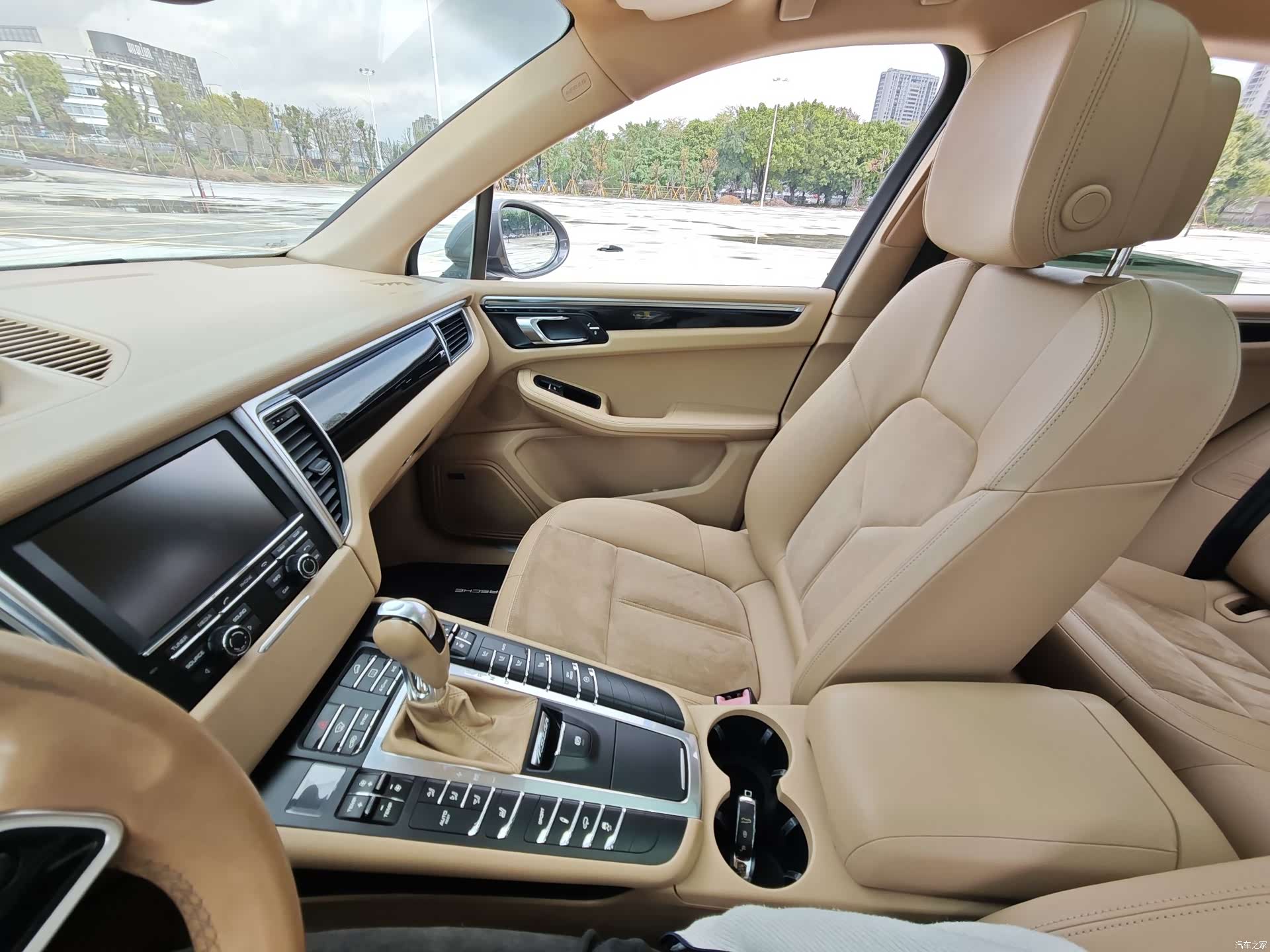 Porsche Macan, 2016 9
