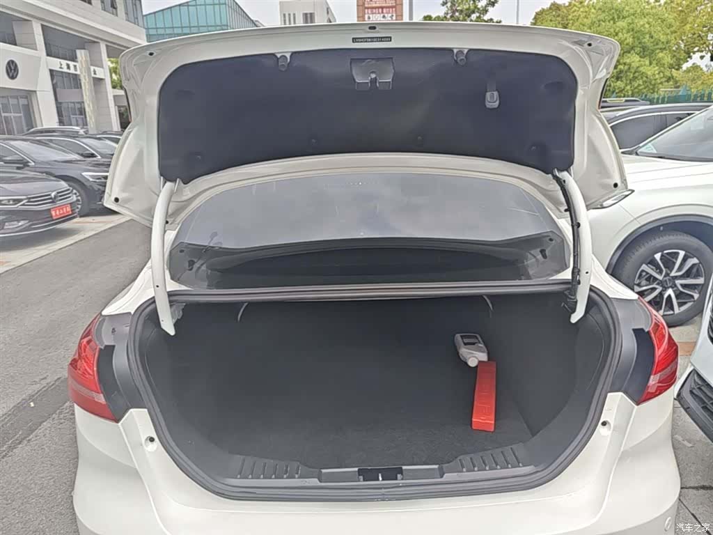 Ford Focus, 2016 19