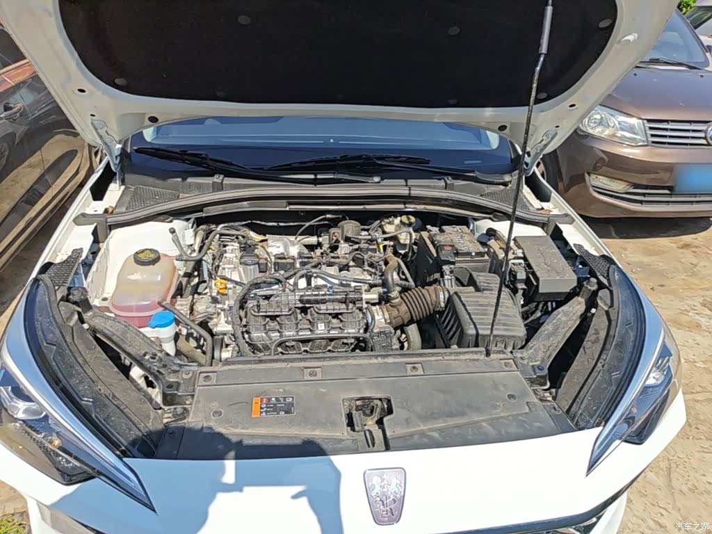 Roewe i5, 2025 11