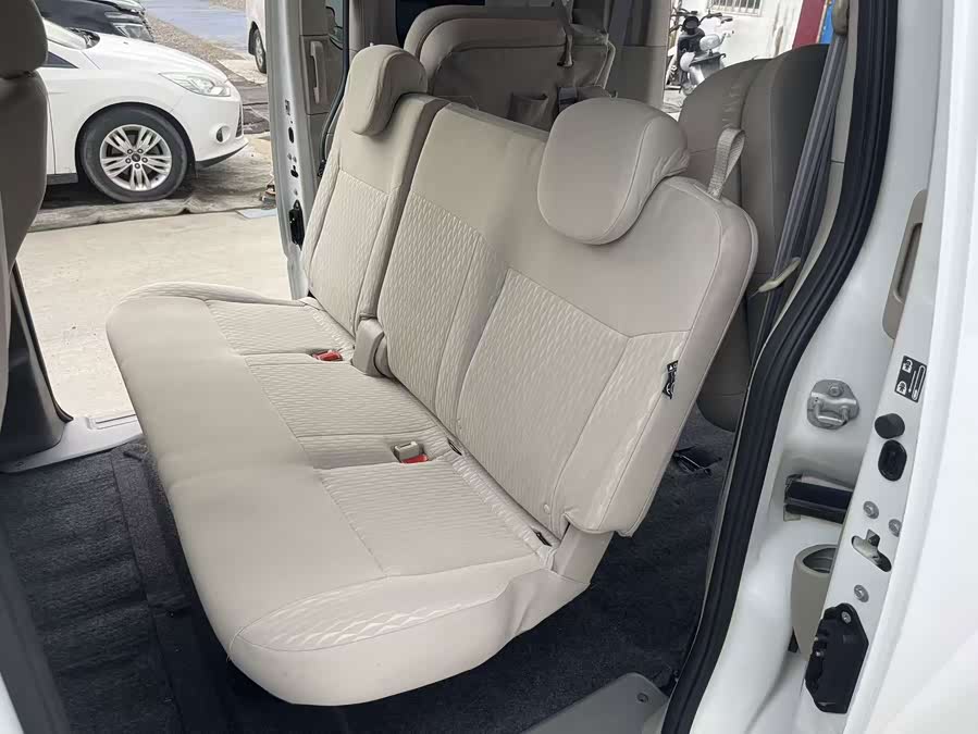 Nissan NV200 2018, фото 7