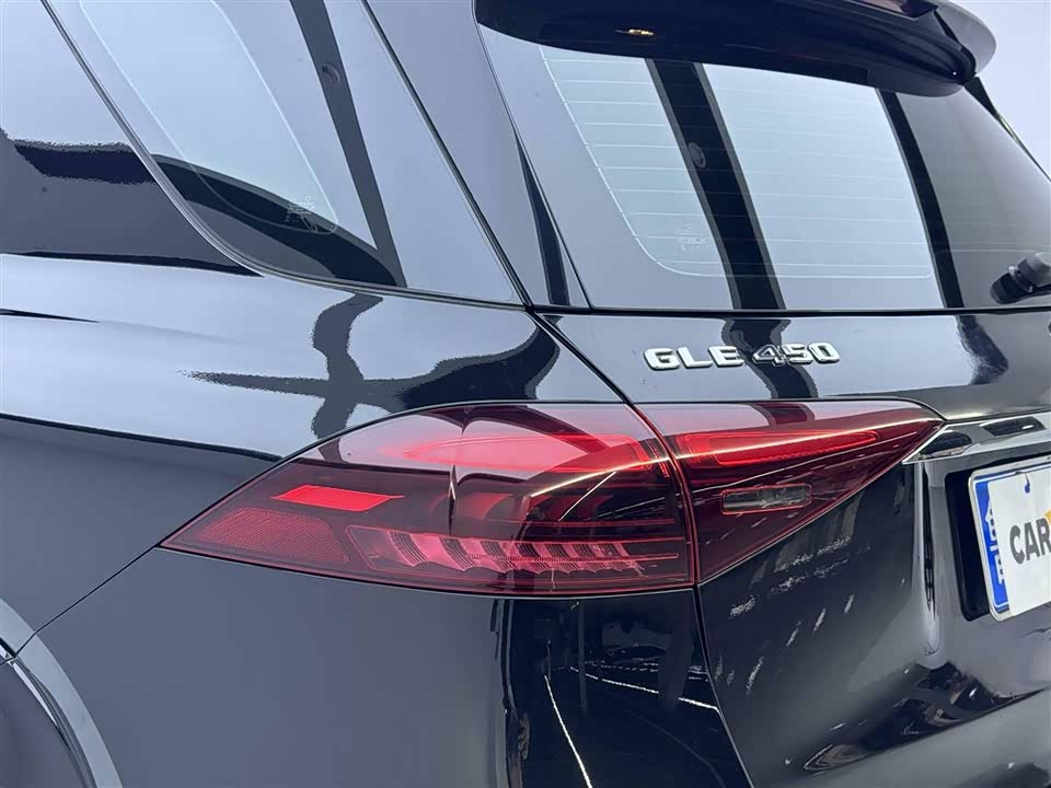 Mercedes-Benz GLE Mercedes-Benz GLE