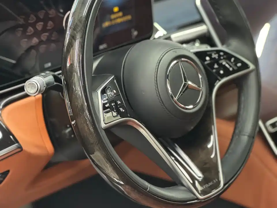 Mercedes-Benz Maybach S-class