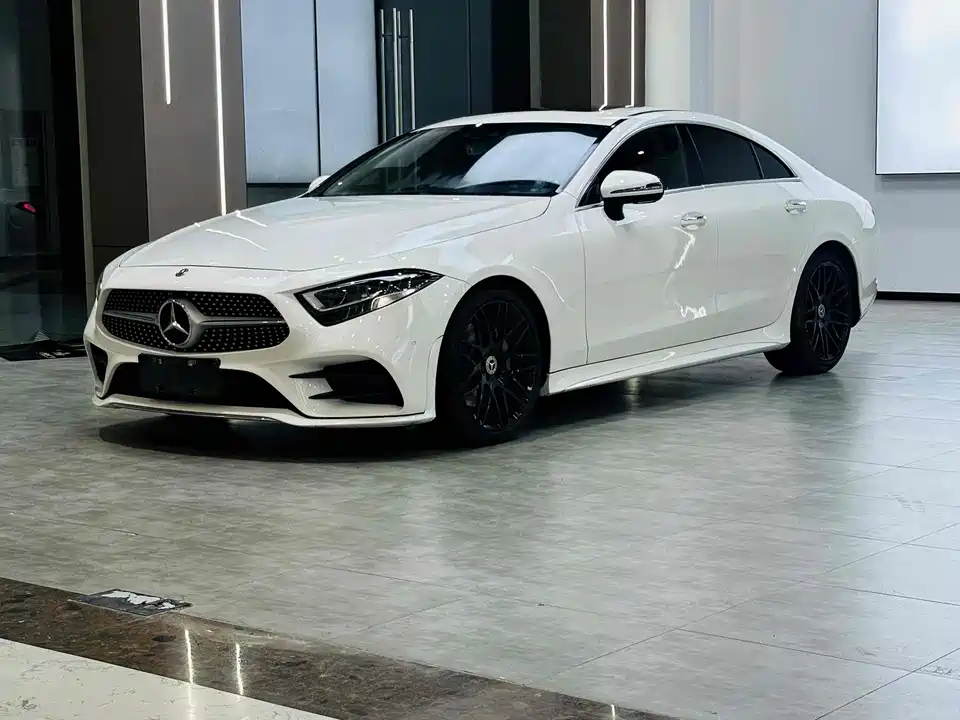 Mercedes-Benz CLS
