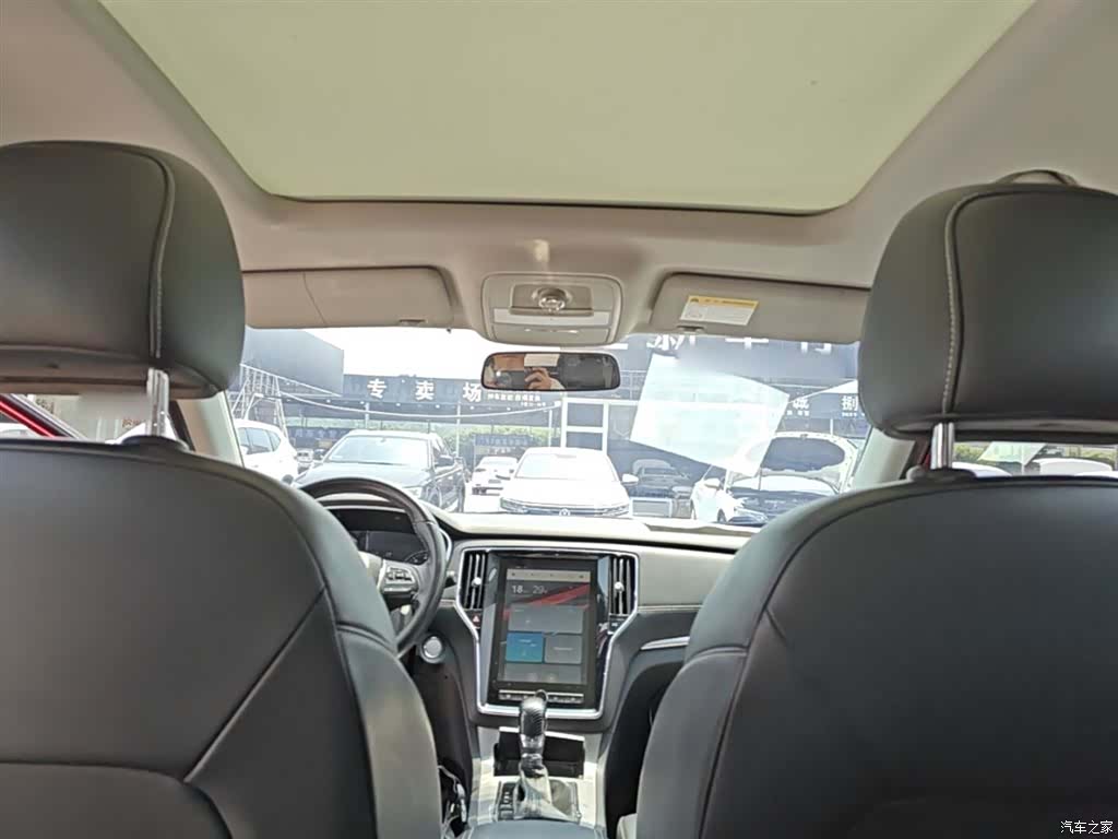 Roewe RX5, 2018 14