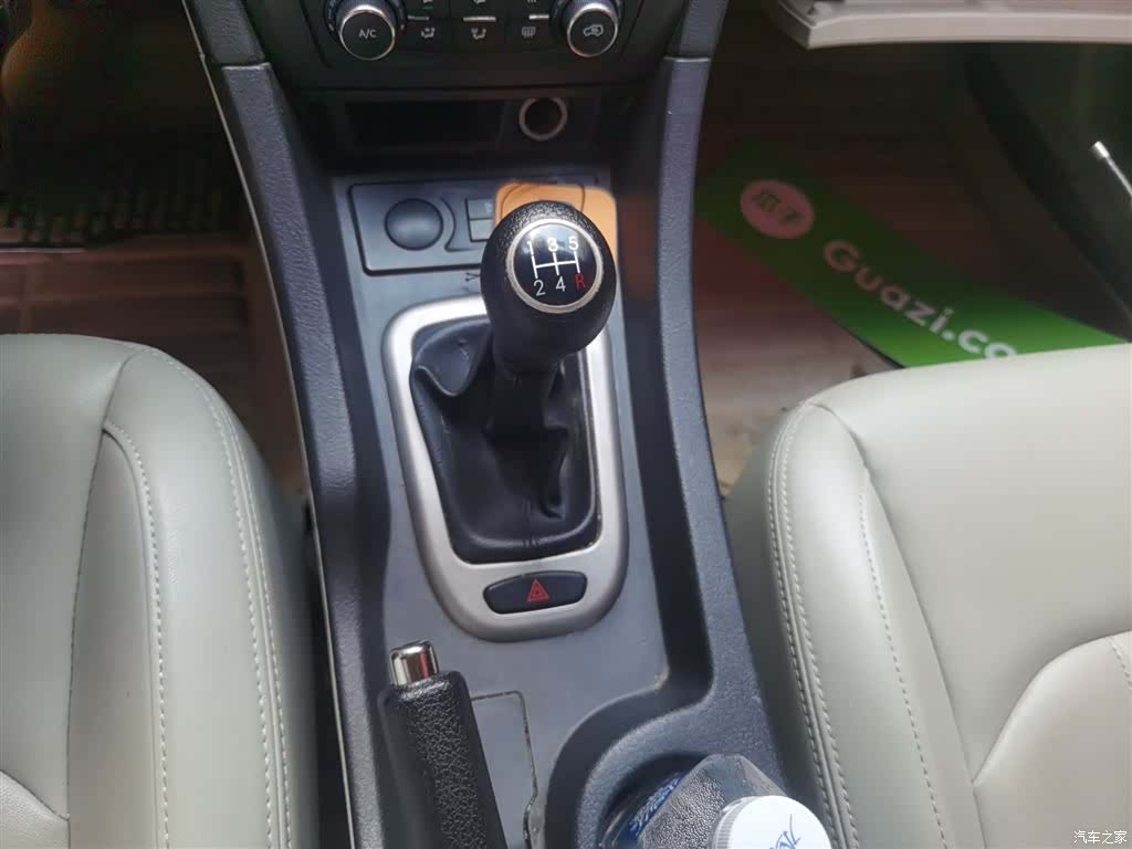 BAIC D50, 2015 15