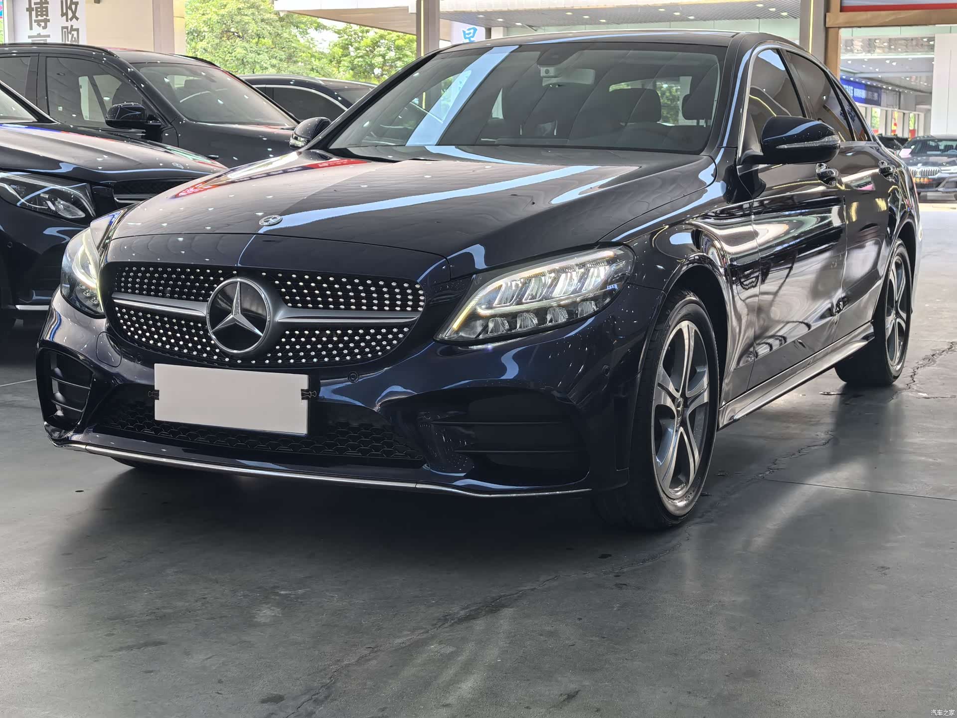 Mercedes-Benz C-Class, 2020 1