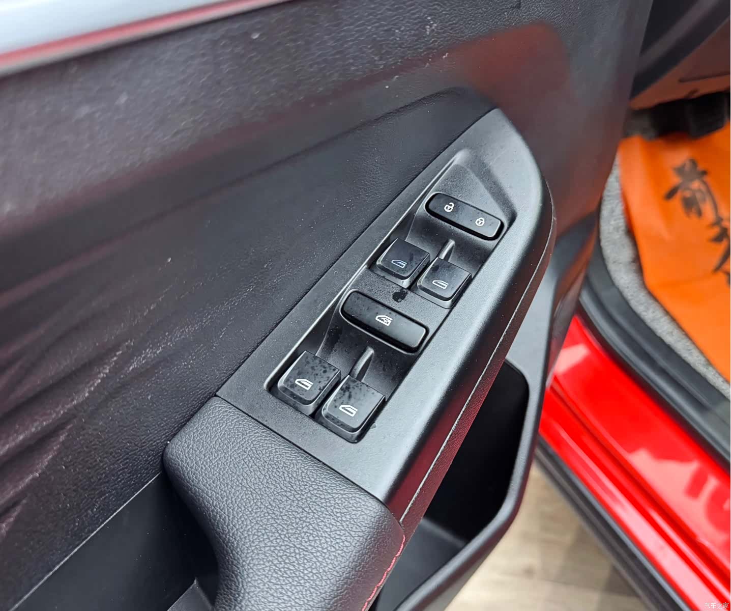 Geely X3, 2022 11