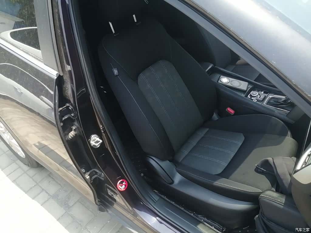 Mazda CX-4, 2018 25