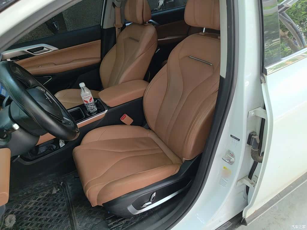 Xpeng P5, 2022 8