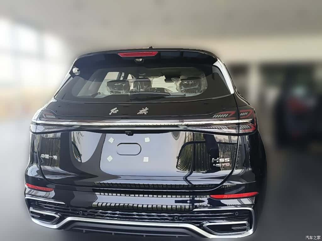 Hongqi HS5, 2026 10