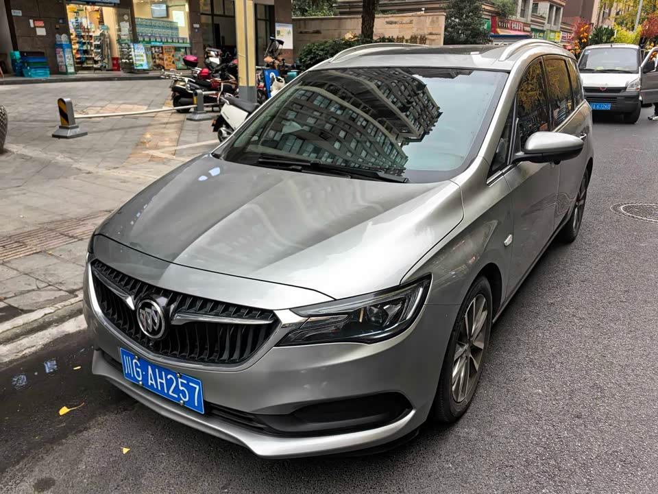 Buick GL6