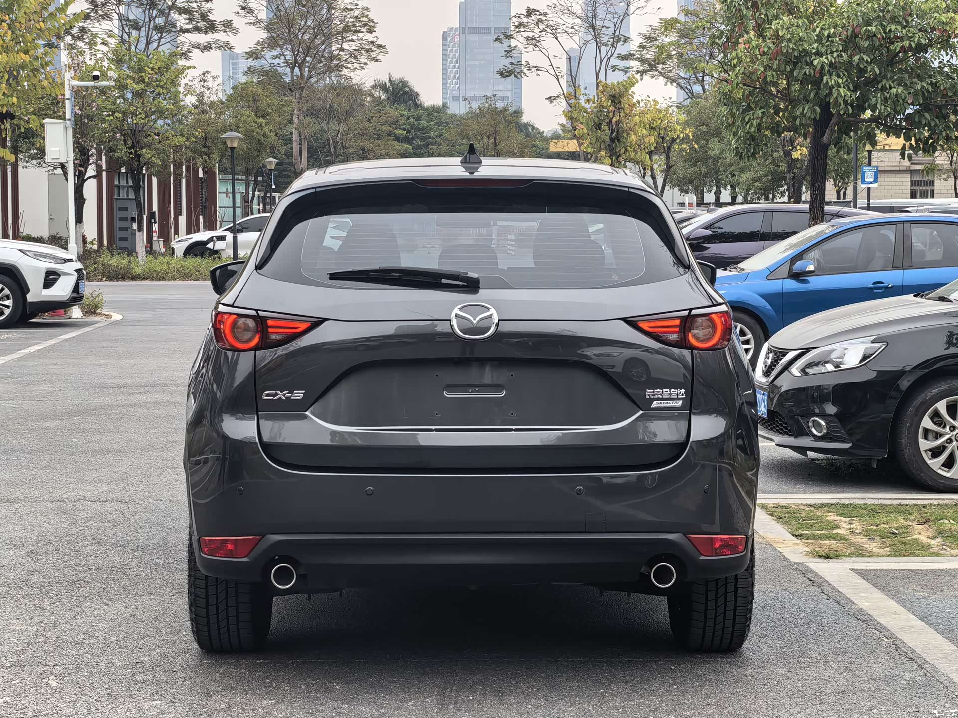 Mazda CX-5, 2021 все фото