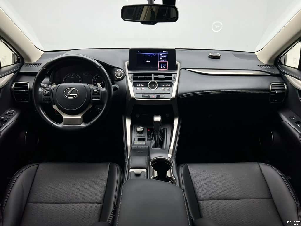 Lexus NX, 2021 16