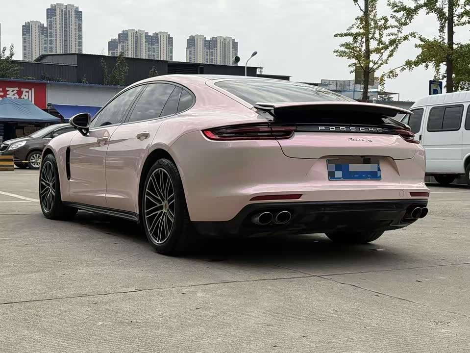 Porsche Panamera