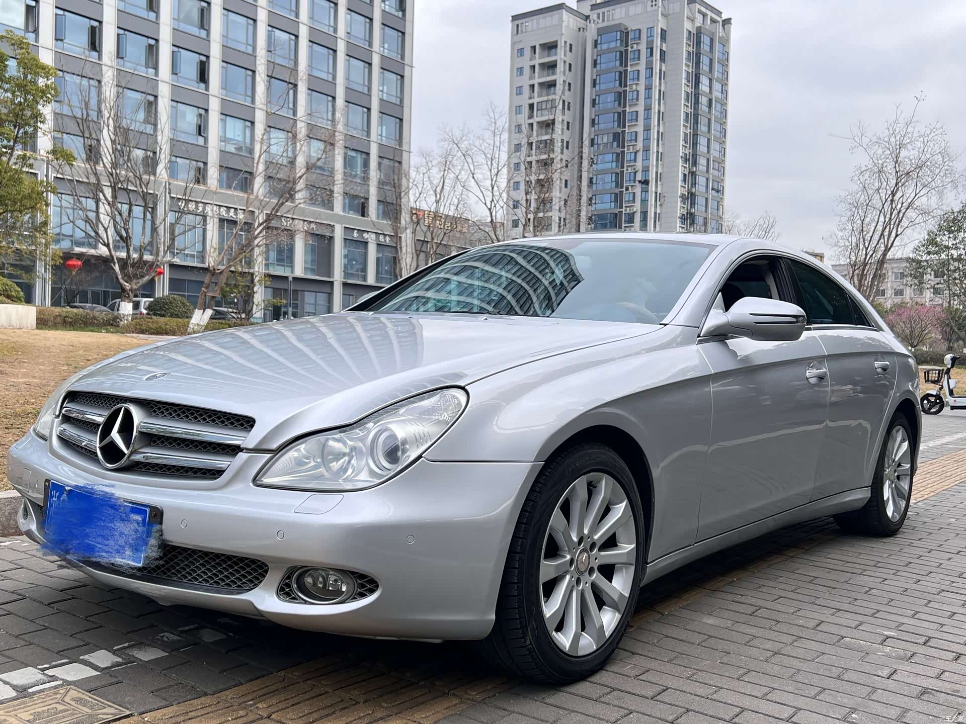 Mercedes-Benz CLS