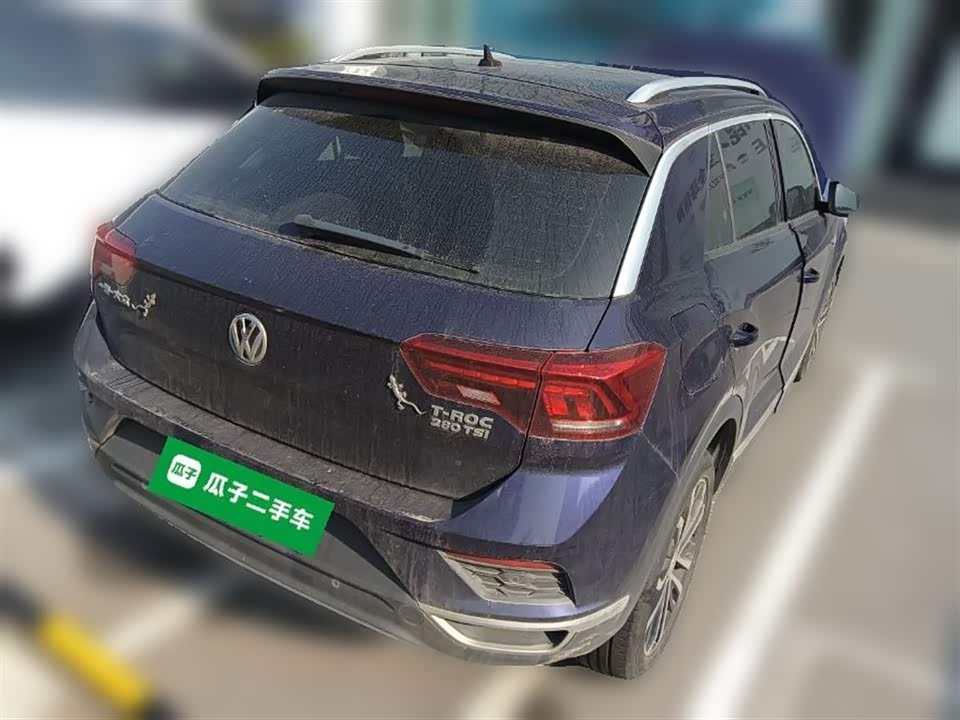 Volkswagen T-ROC exploring Songs