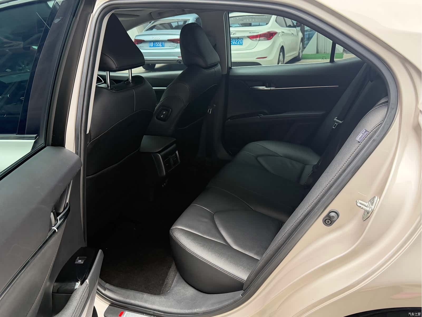 Toyota Camry, 2021 17