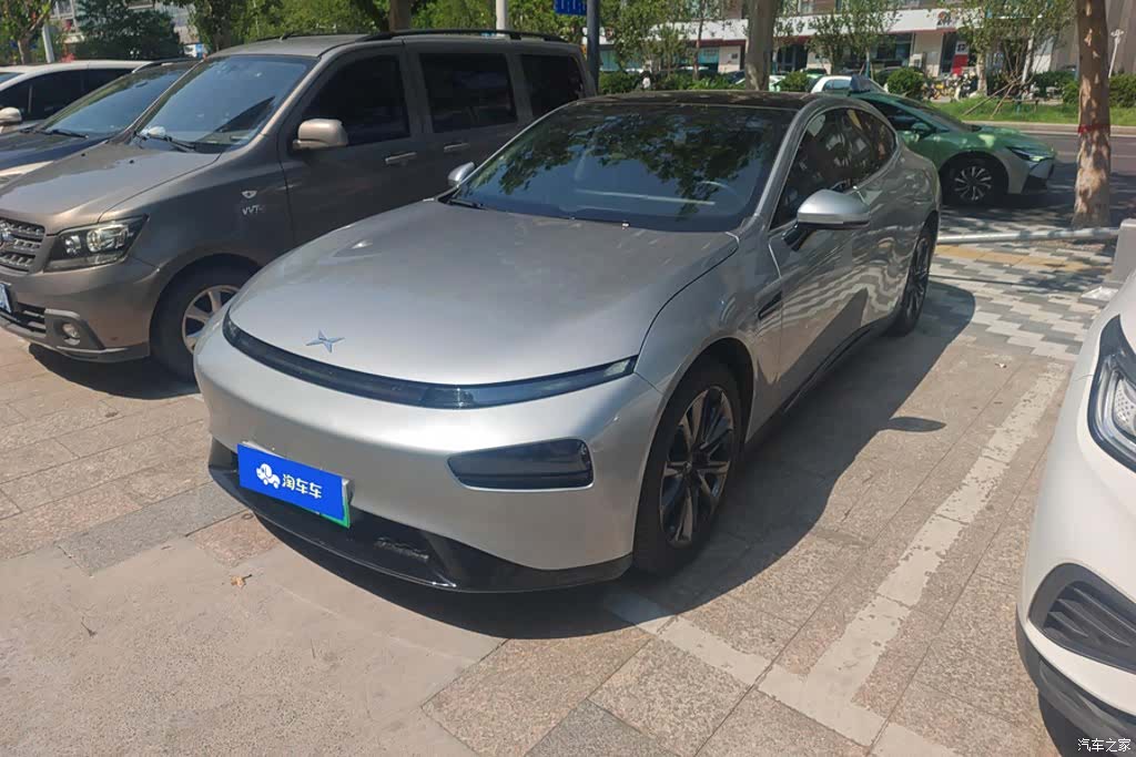 Xpeng P7, 2022 1