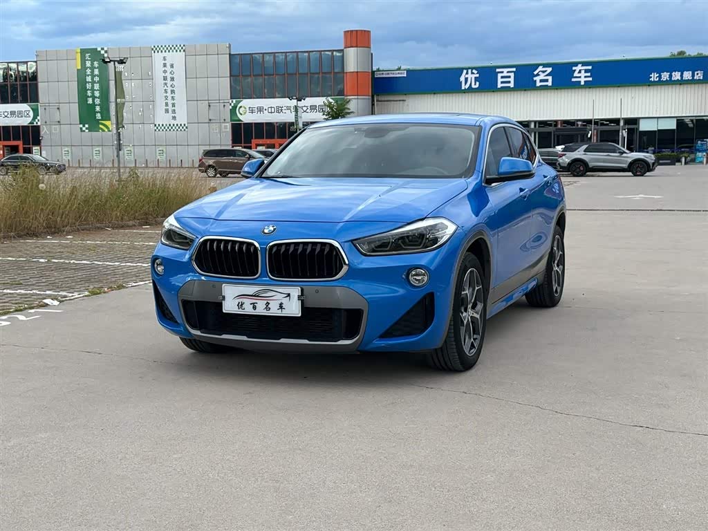 BMW X2