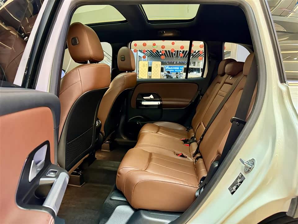 Mercedes-Benz GLB Mercedes-Benz GLB