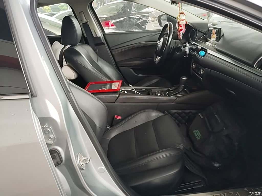 Mazda Atenza, 2017 25