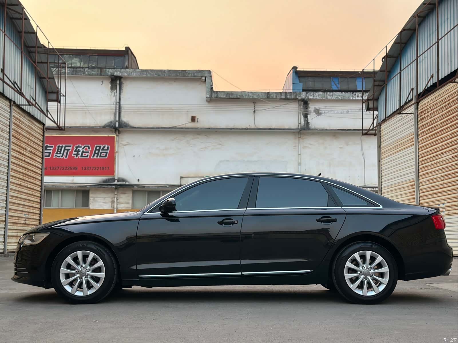 Audi A6L, 2012 4