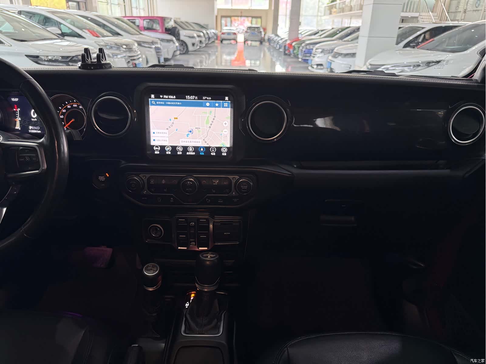 Jeep Wrangler, 2024 13