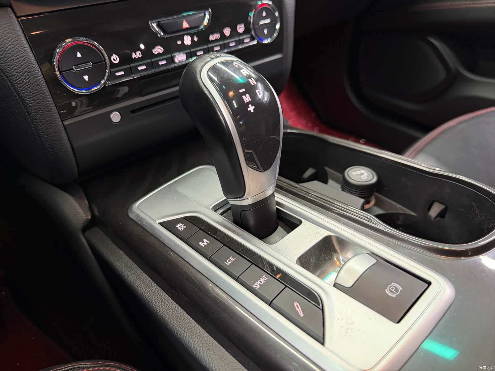 Maserati Ghibli, 2016 18