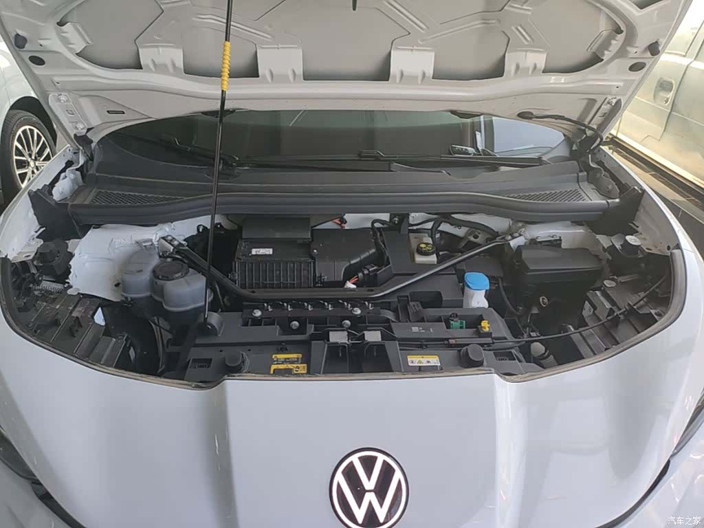 Volkswagen 06, 2026 20