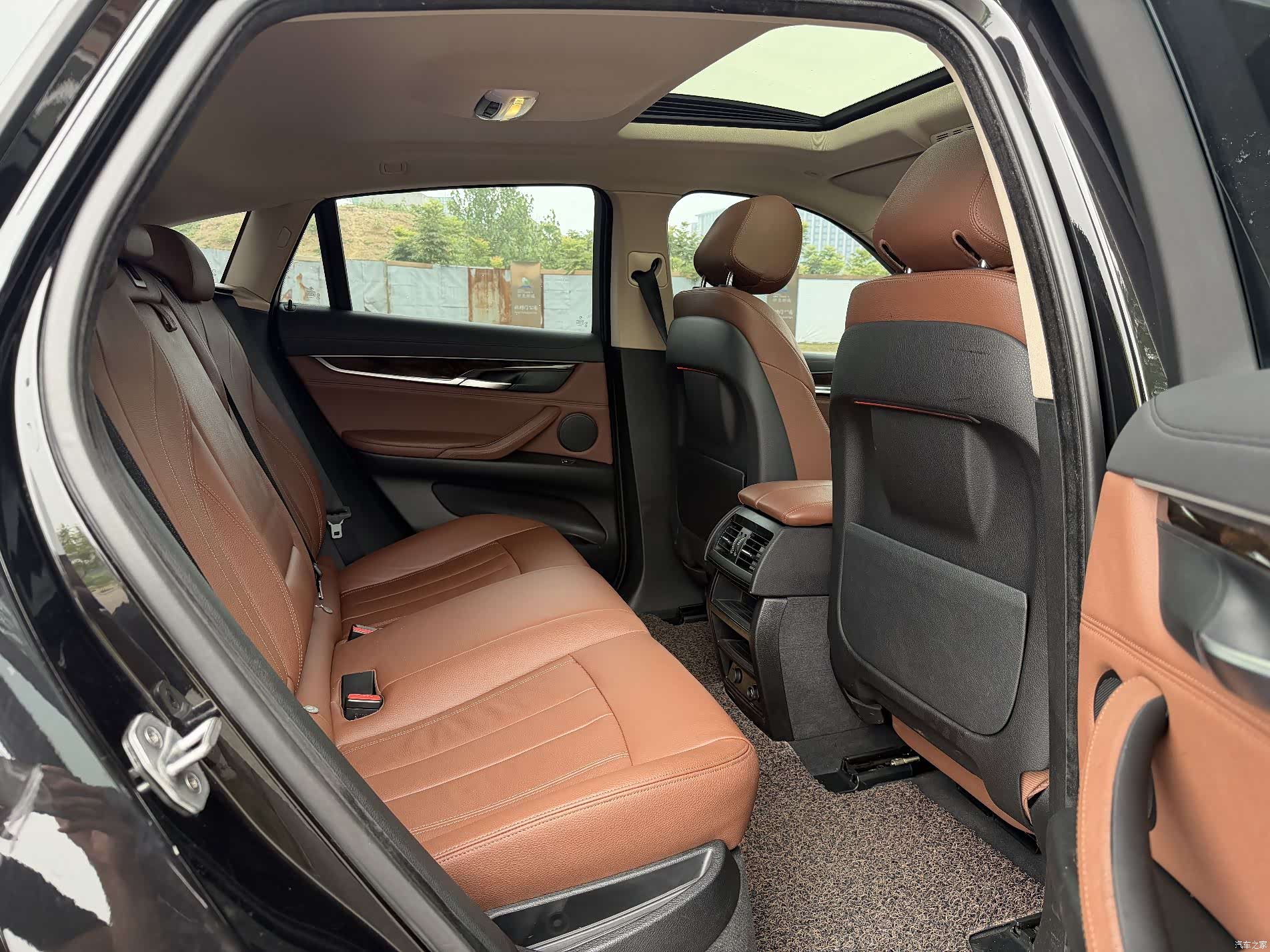 BMW X6, 2016 11