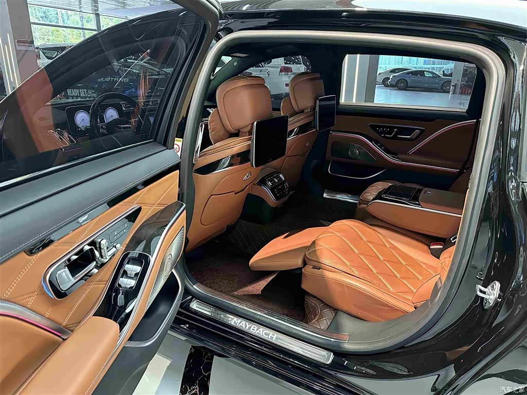 Maybach S-Class, 2022 10