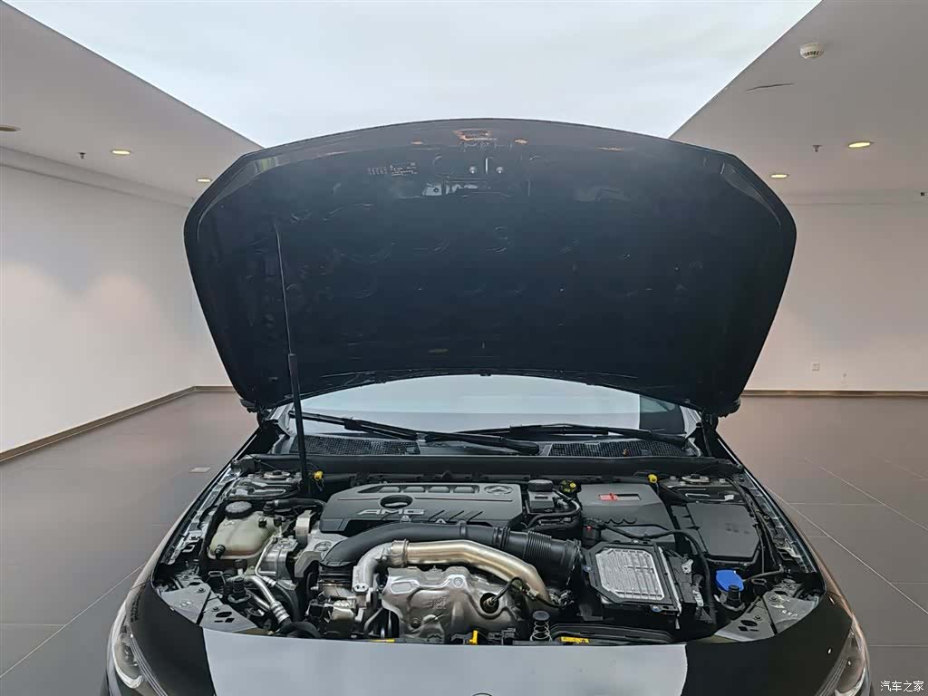 Mercedes-Benz A-Class, 2025 20