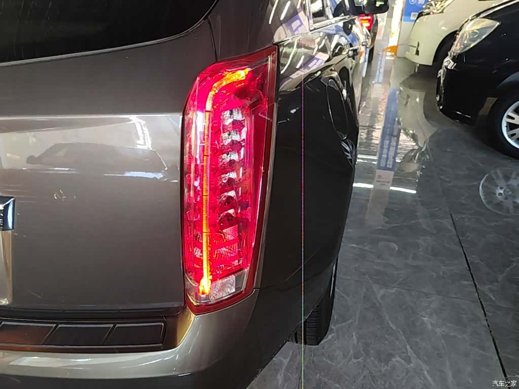 Cadillac SRX, 2016 24