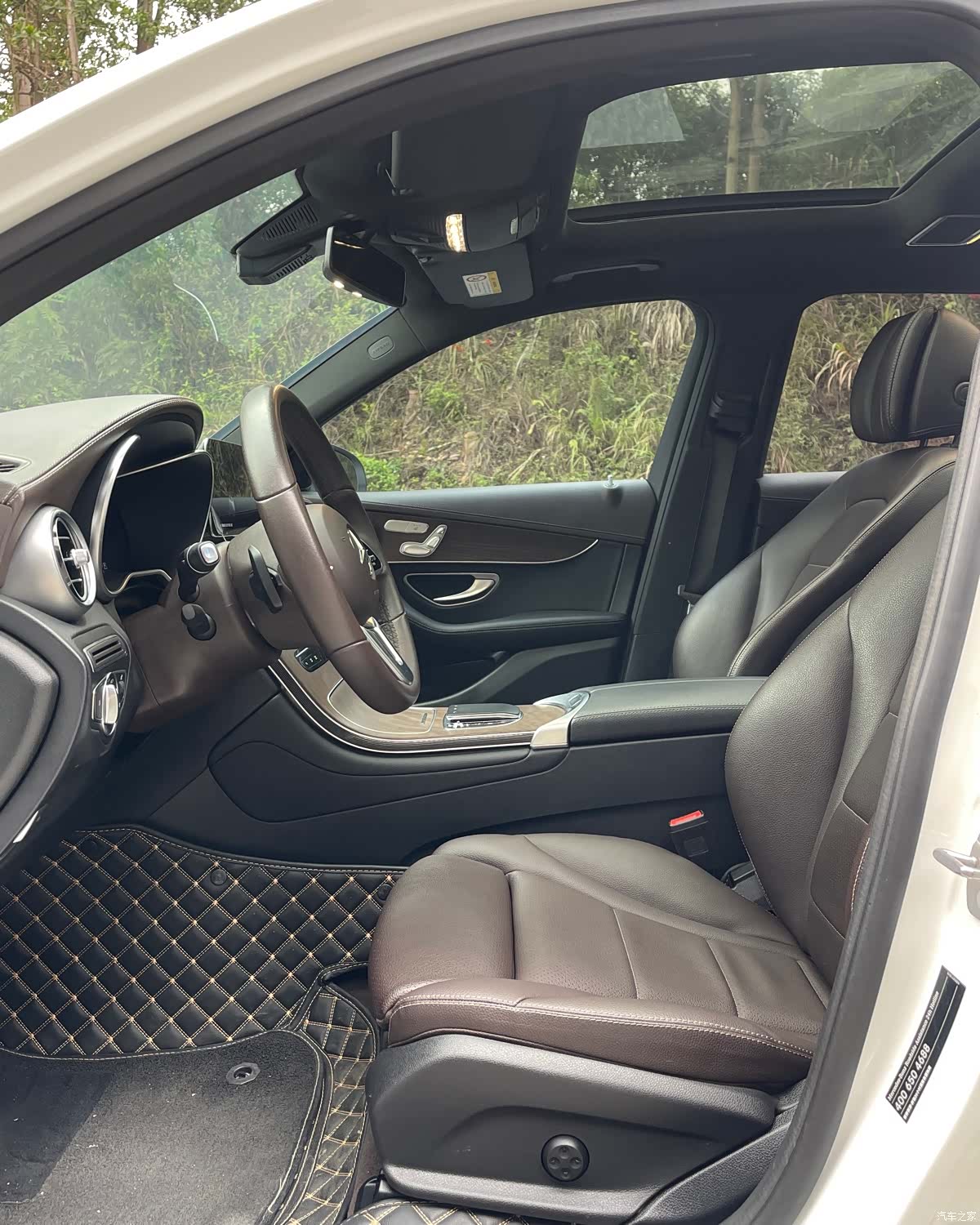 Mercedes-Benz GLC, 2023 13