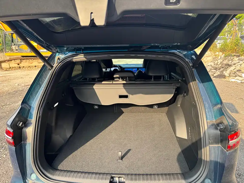 Geely Monjaro