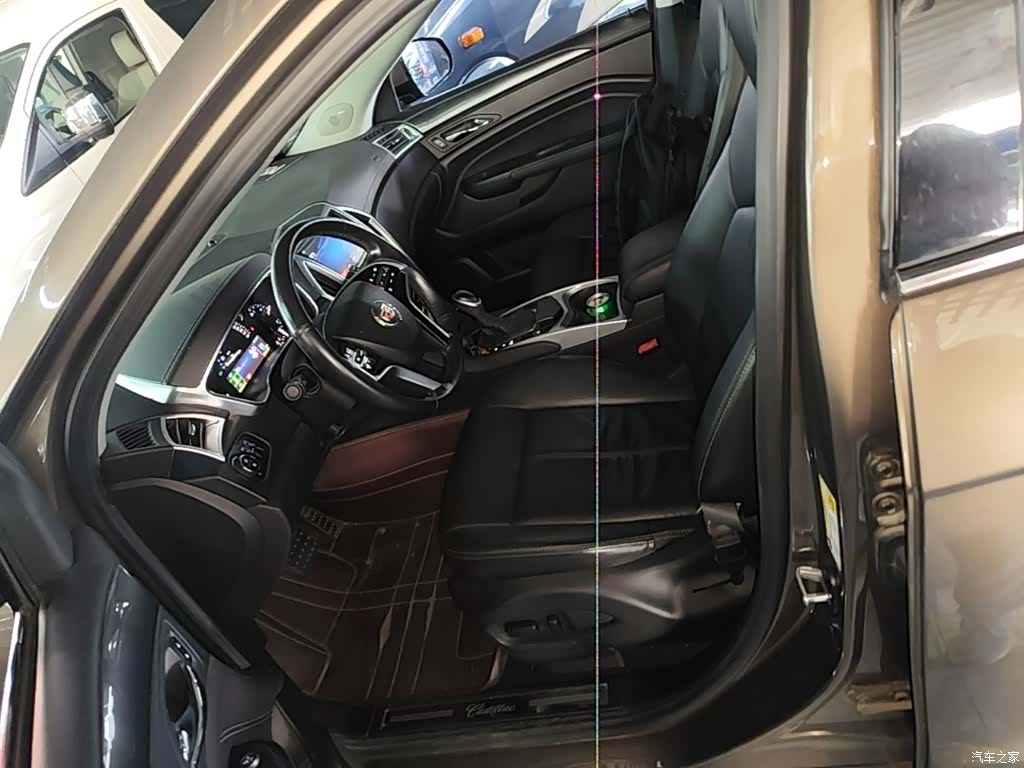 Cadillac SRX, 2016 11