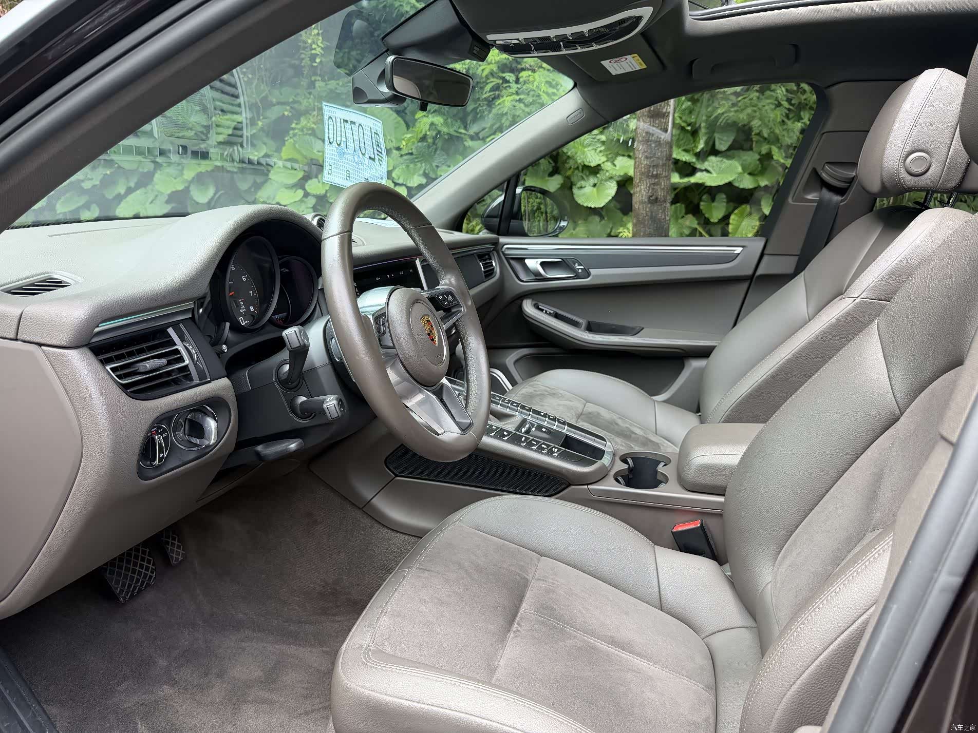 Porsche Macan, 2022 7
