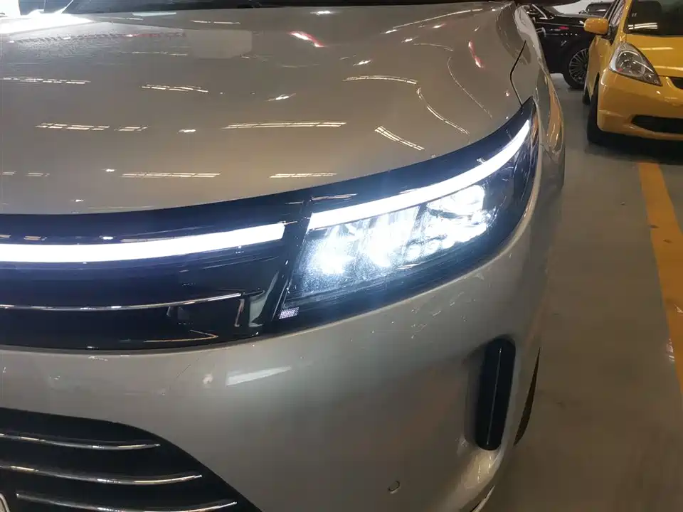 HarmonyOS Ask the world M7