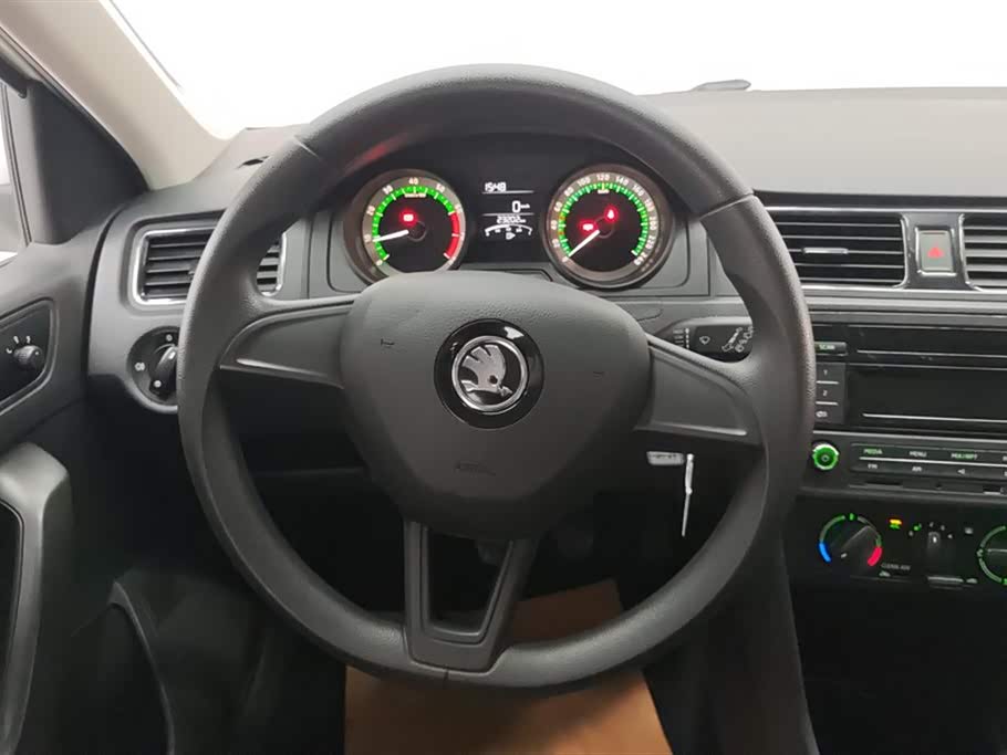 Skoda Xindong